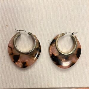 Elegant Pink and Black Hoop Earrings